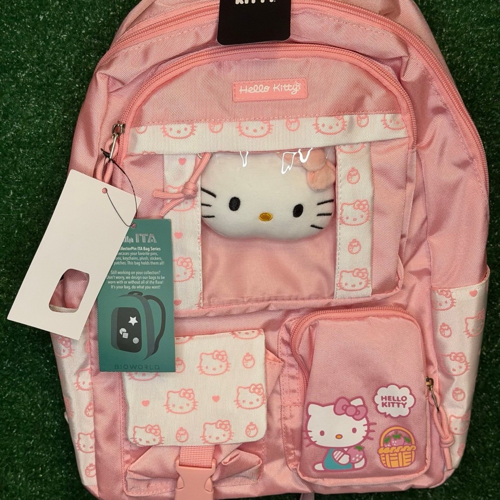 NWT Hello Kitty Bioworld Pink Collector Pin ITA Backpack Plush Display Sanrio - Picture 6 of 10
